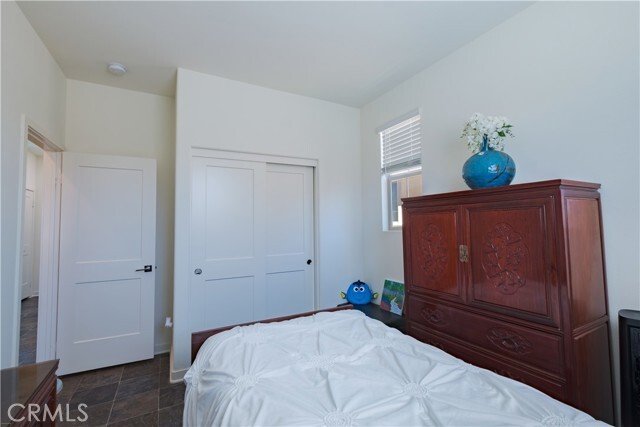 Upland, California, United States 1 - 19044974