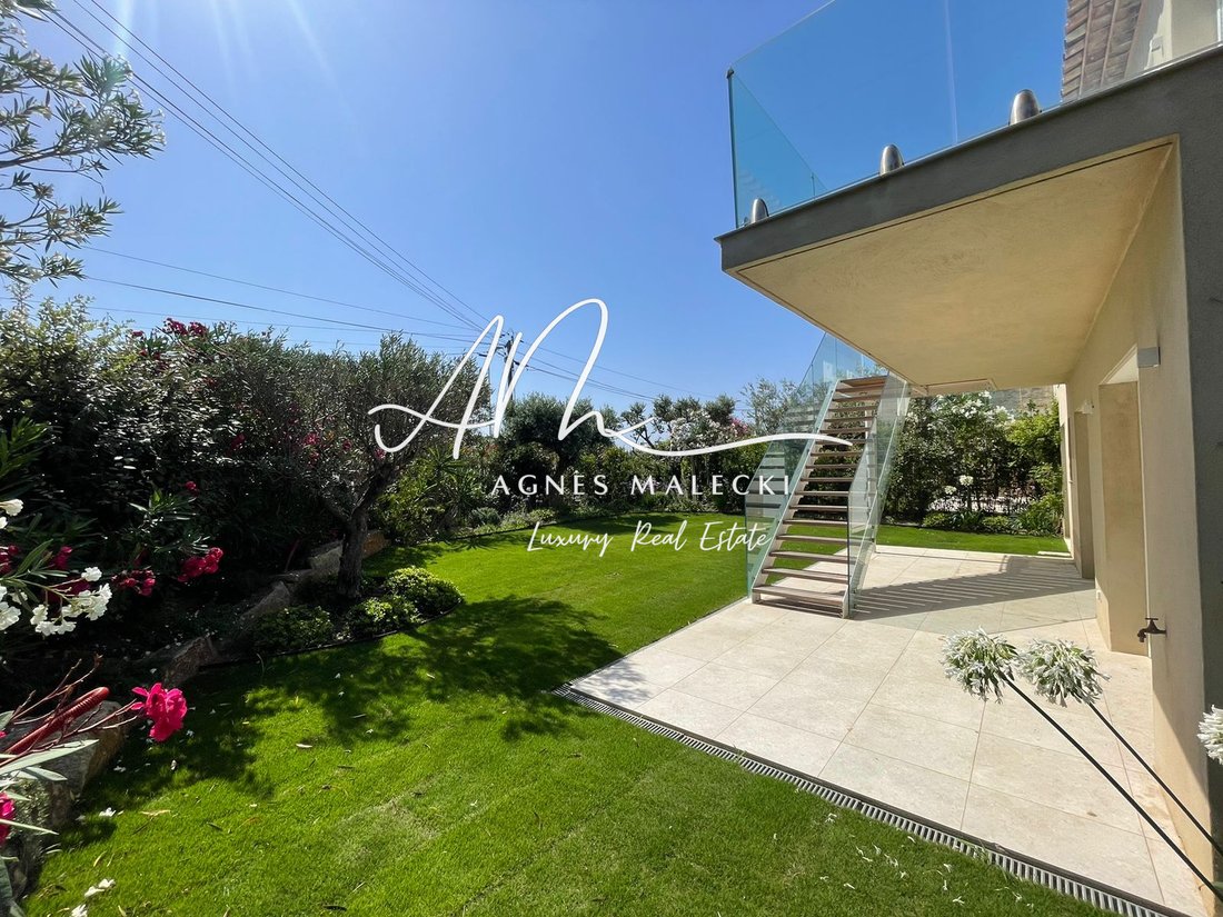 Villa in Nord, Cavalaire-sur-Mer, Frankreich 1 - 15768378