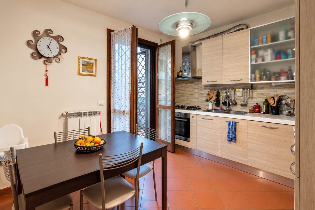 Villa in Centro, Campi Bisenzio, Toskana 5 - 19046790
