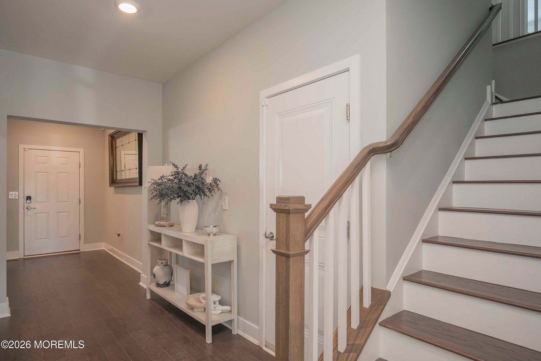 House in Tinton Falls, New Jersey, United States 4 - 19048372