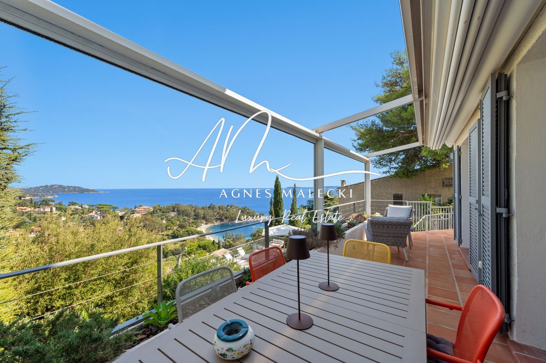 Villa en Le Lavandou, Provenza-Alpes-Costa Azul, Francia 5 - 19047077
