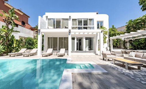 Villa à Nueva Andalucia, Marbella, Espagne 1
