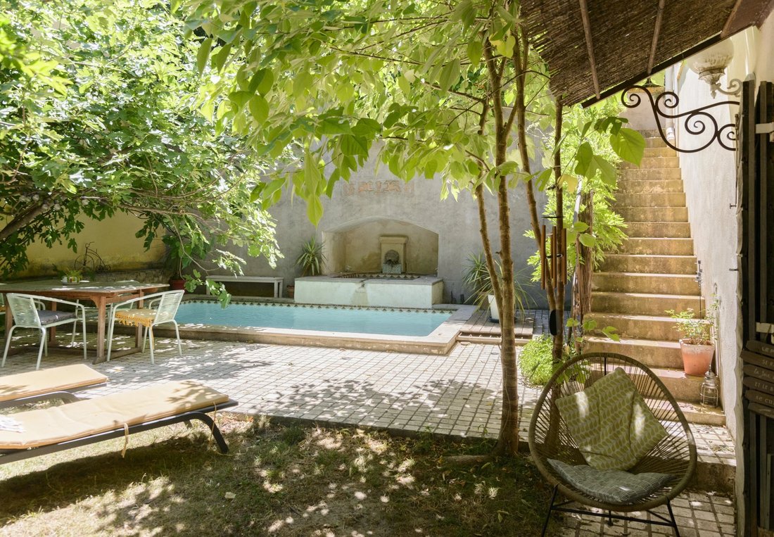 House in La Roque-d'Anthéron, Provence-Alpes-Côte d'Azur, France 1 - 19046004