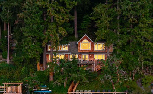 House in Bainbridge Island, Washington, United States 1