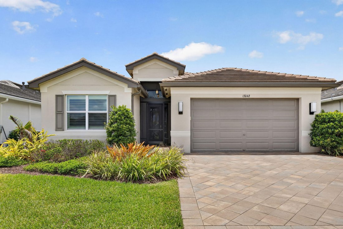 House in Port St. Lucie, Florida, United States 1 - 19048265