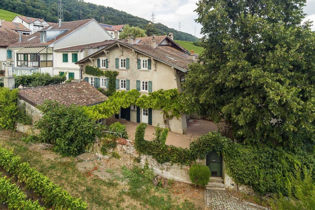 House in Luins, Vaud, Switzerland 2 - 19048446