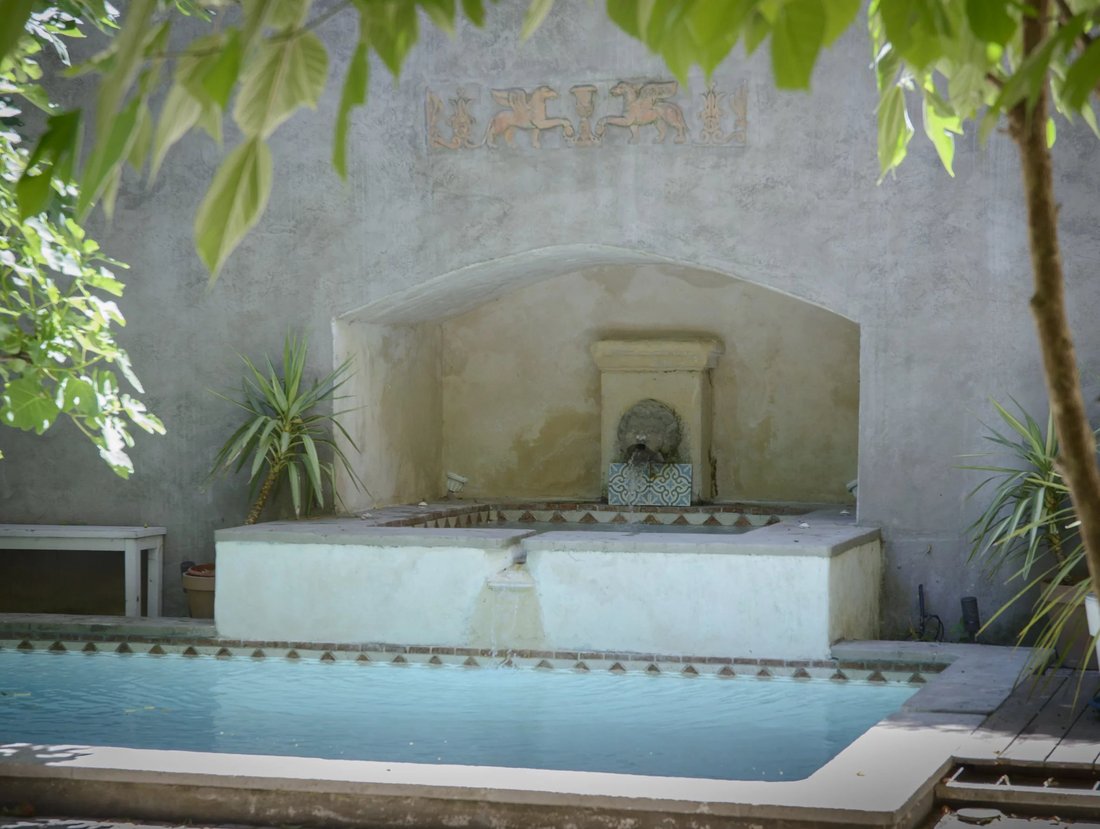 House in La Roque-d'Anthéron, Provence-Alpes-Côte d'Azur, France 5 - 19046004