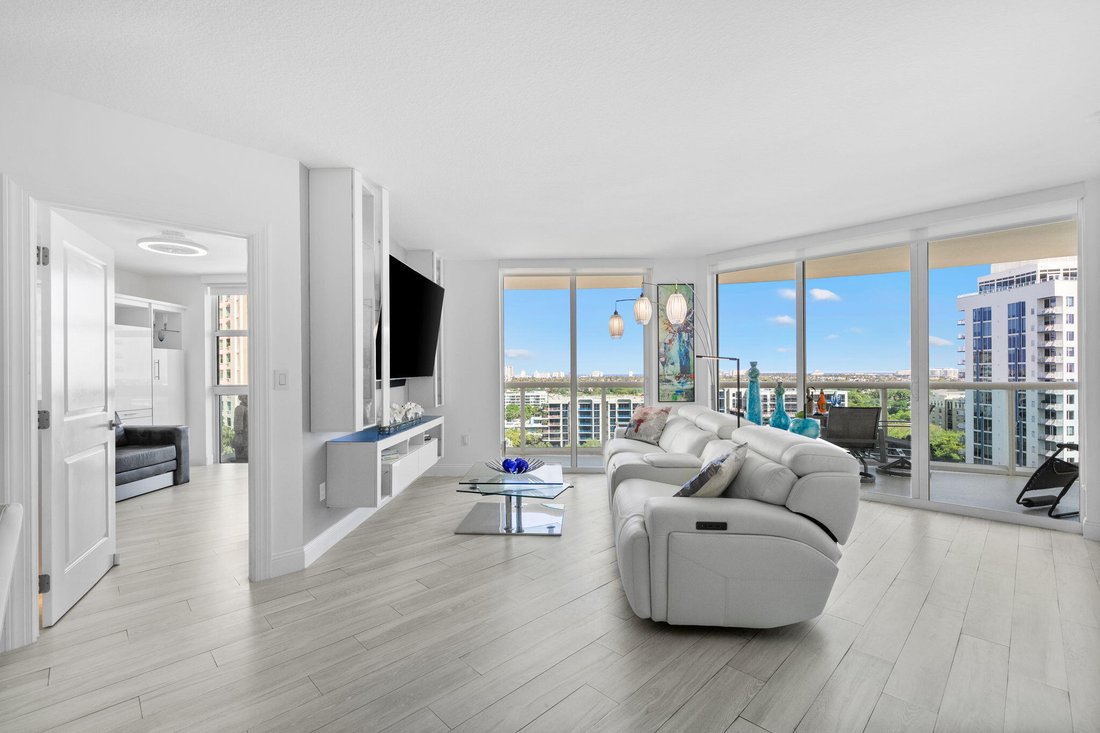 Condo in Fort Lauderdale, Florida, United States 1 - 19048613