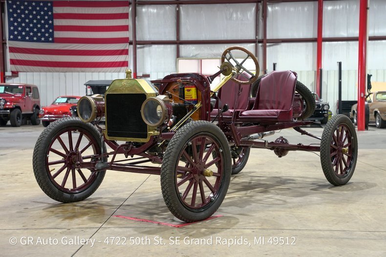 Roadster in Grand Rapids, United States 1 - 19048894