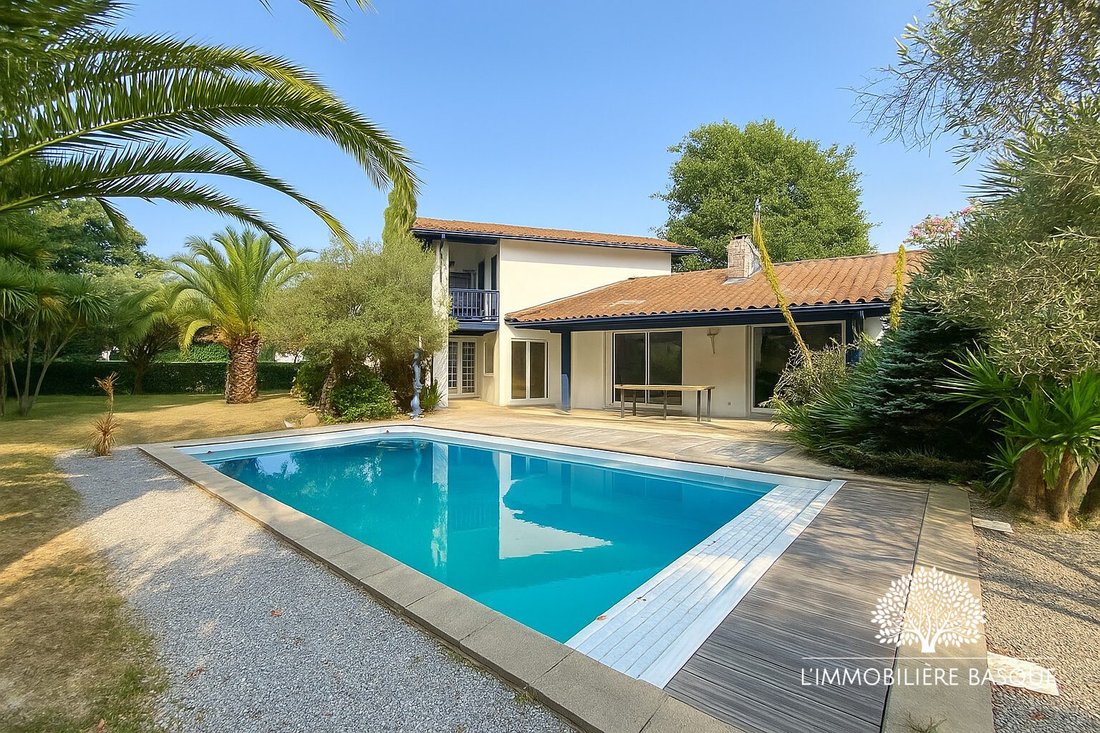 House in Bassussarry, Nouvelle-Aquitaine, France 3 - 19048181