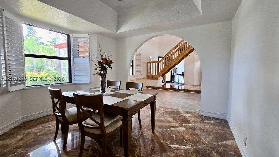 Maison à Hollywood, Floride, États-Unis 5 - 19046080