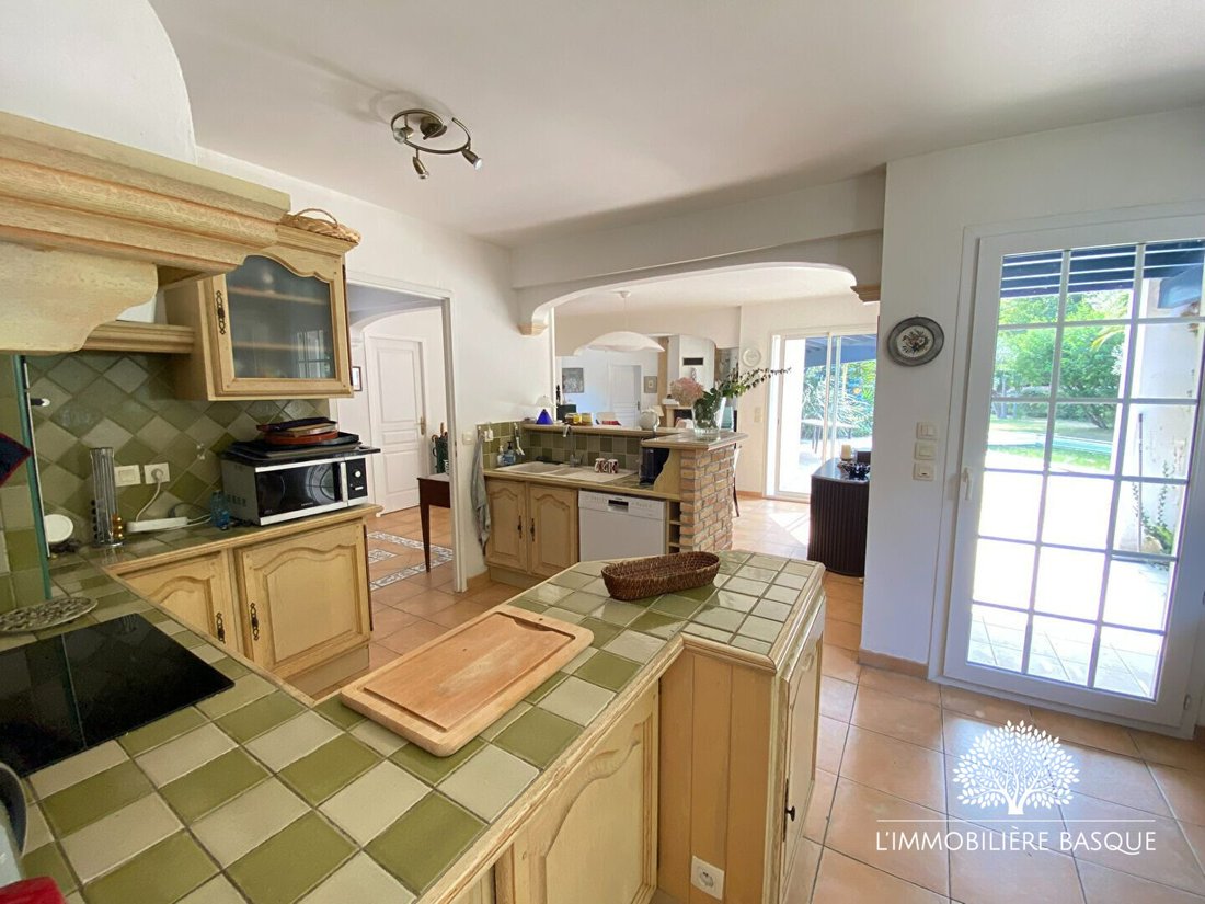 House in Bassussarry, Nouvelle-Aquitaine, France 5 - 19048181
