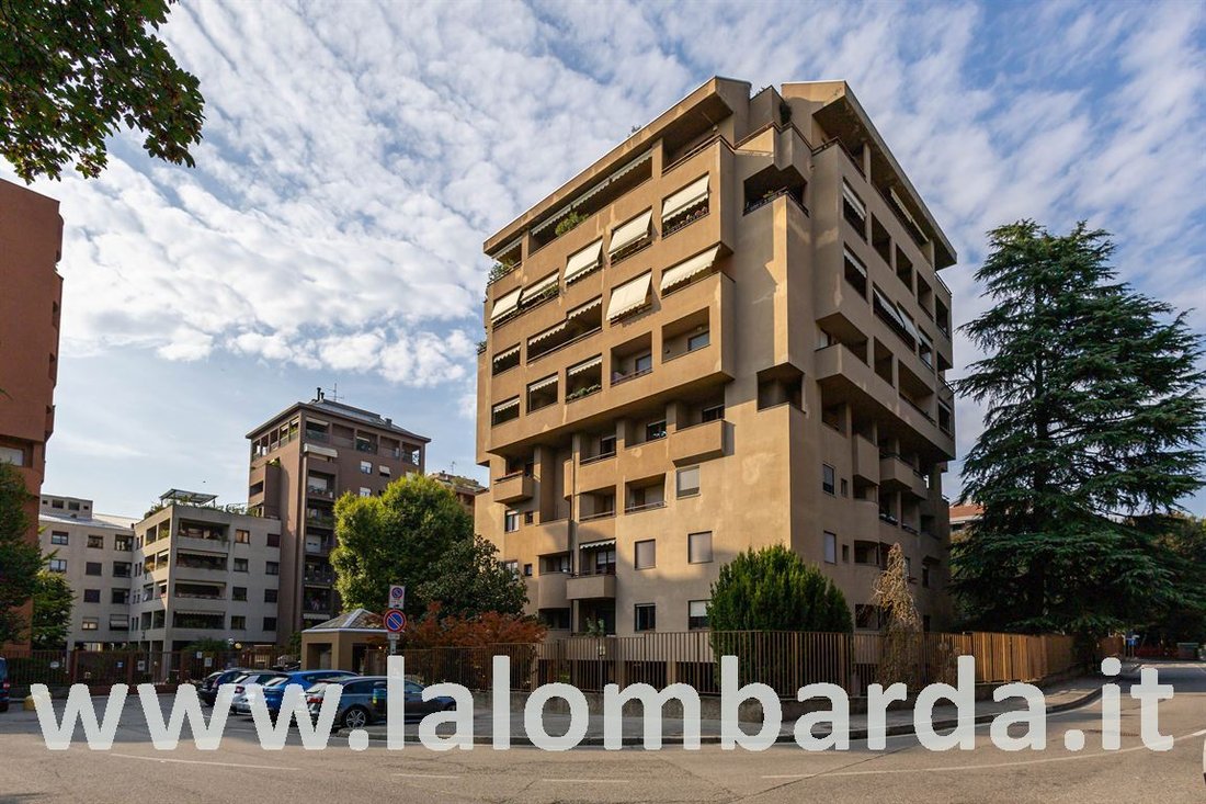 Appartamento a Zona Parco, Monza, Lombardia 2 - 19045582