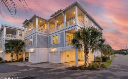 Stadthaus in Kure Beach, North Carolina, Vereinigte Staaten 1