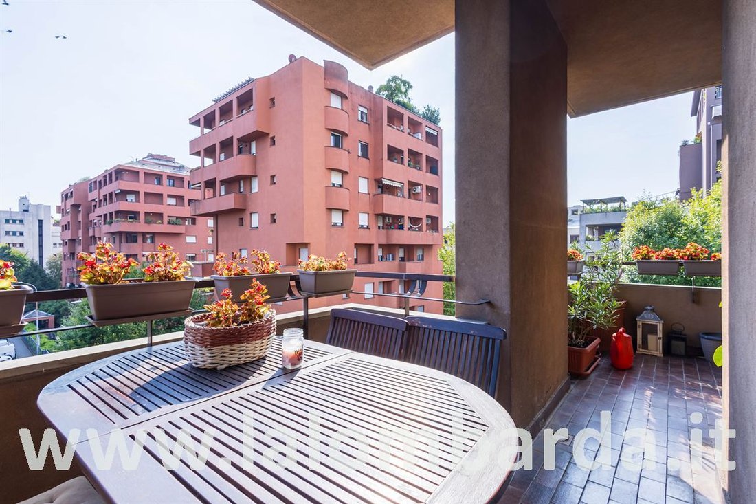 Appartamento a Zona Parco, Monza, Lombardia 1 - 19045582