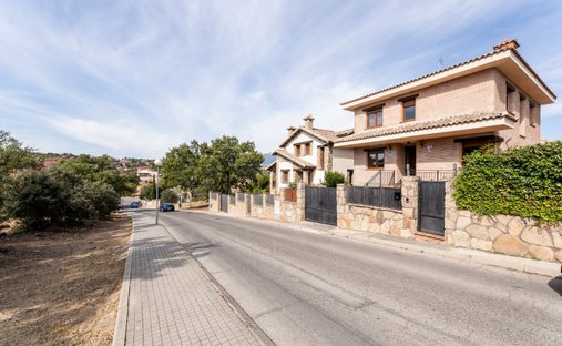 Apartment in Guadalix de la Sierra, Comunidad de Madrid, Spain 1