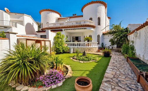 Villa a Empuriabrava, Catalogna, Spagna 1