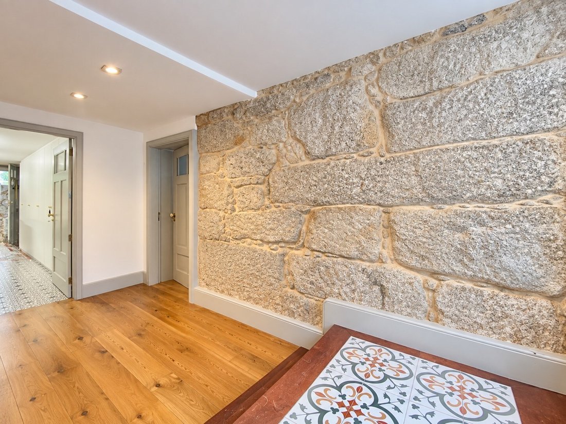 Maison à Cedofeita, Santo Ildefonso, Sé, Miragaia, São Nicolau e Vitória, District de Porto, Portugal 2 - 16570691