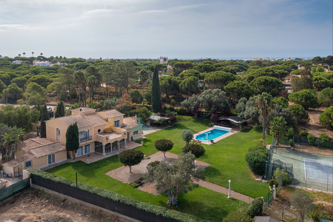 Villa in Quarteira, Algarve, Portugal 3 - 19047313