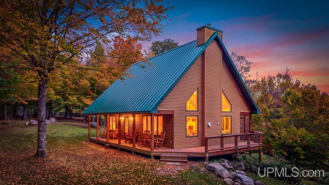 House in Town of Silver Cliff, Wisconsin, United States 1 - 19046610