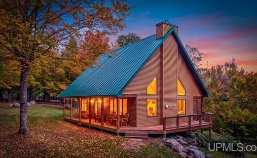 House in Town of Silver Cliff, Wisconsin, United States 1