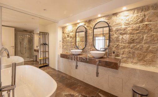 Apartamento en Gradska cetvrt Varos, Šibenik, Condado de Šibenik-Knin 1