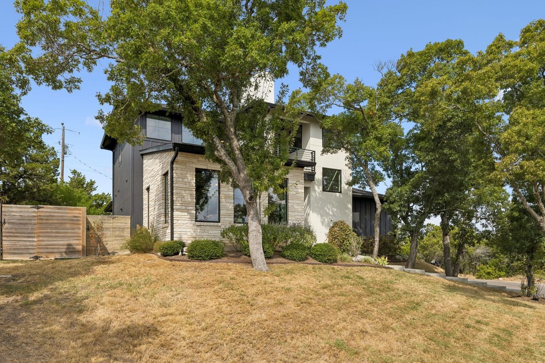 House in Jonestown, Texas, United States 2 - 19045979