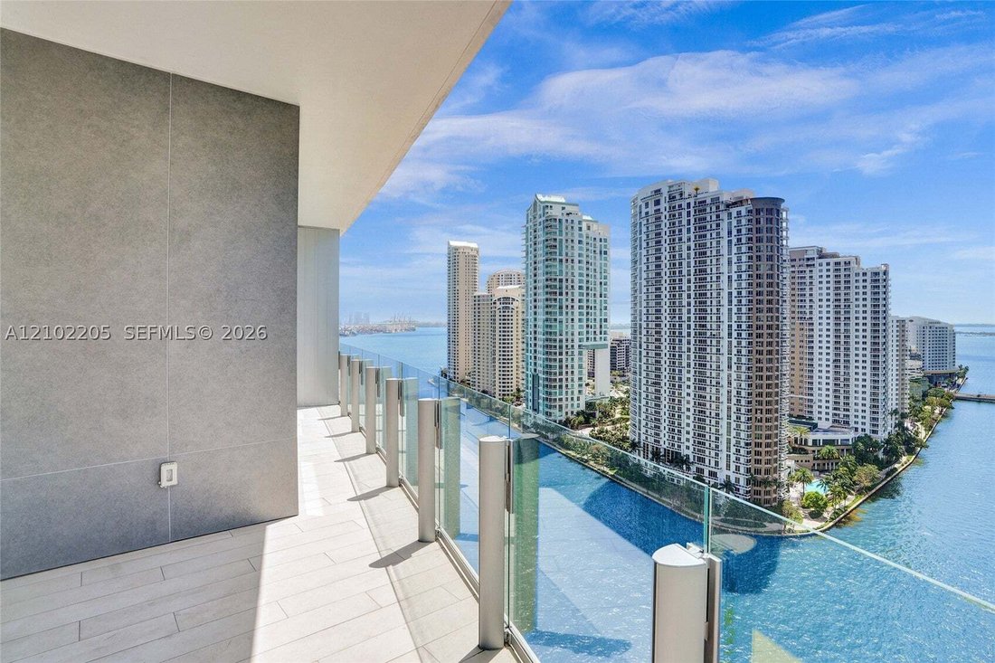 Condo in Miami, Florida, United States 5 - 19048532