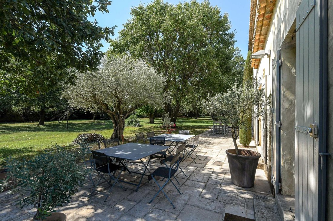 Estate in Uzès, Occitania, France 3 - 19047129