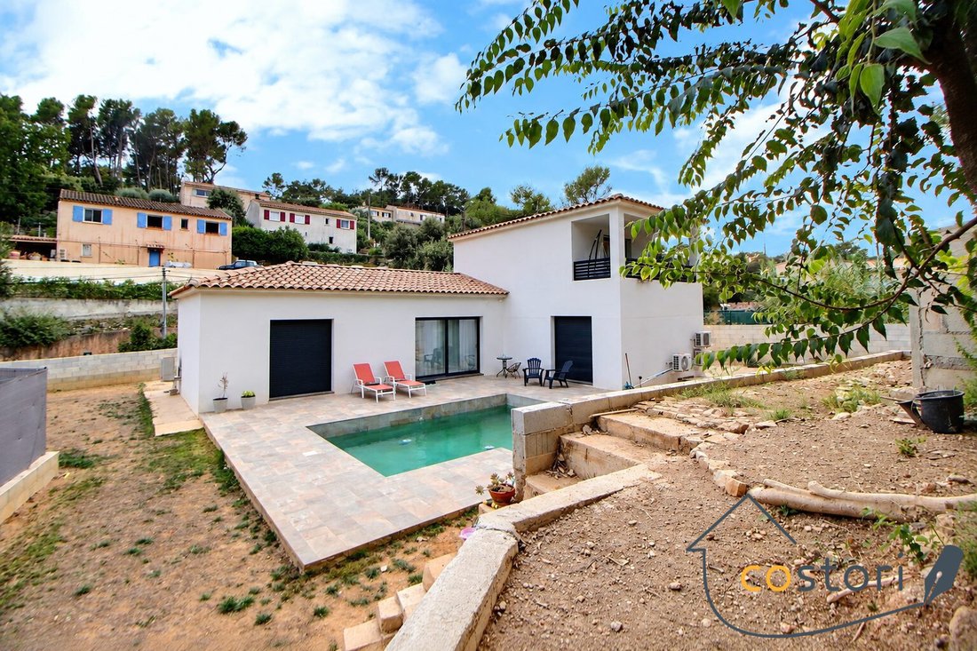Villa en Trans-en-Provence, Provenza-Alpes-Costa Azul, Francia 1 - 17489232