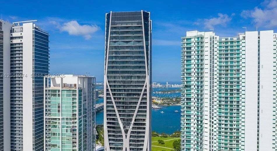 Condo in Miami, Florida, United States 2 - 19046032