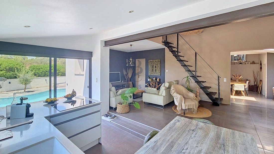 Villa in Exterieurs, Frejus, France 4 - 19046757