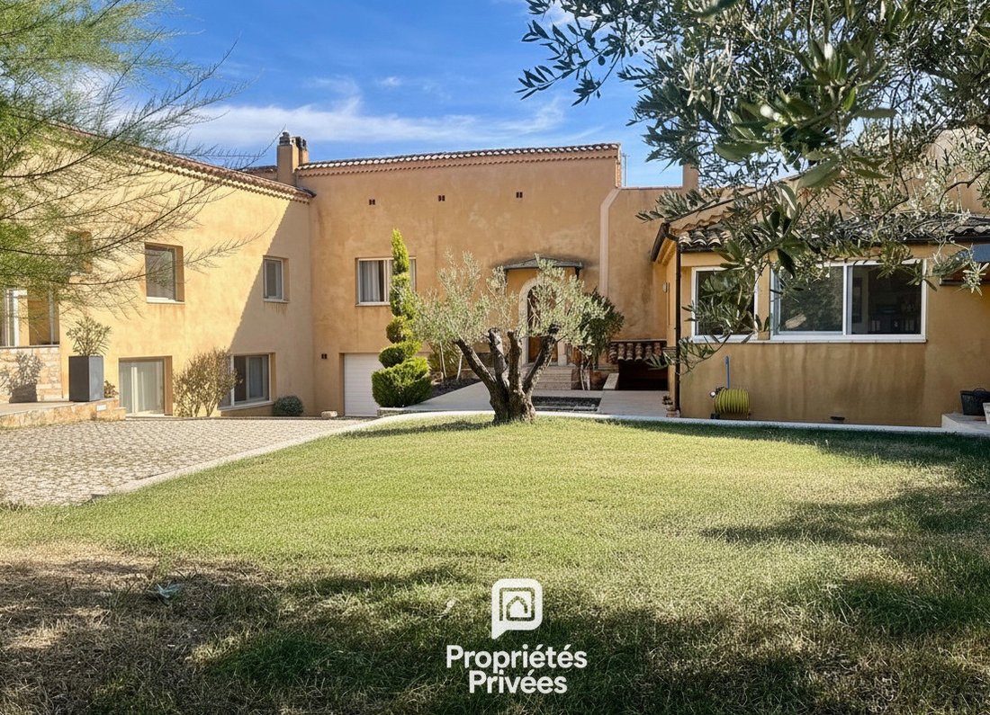 Villa in Quartiers Nord-Les Chaumianes-Le Thor, Sisteron, France 5 - 19044894