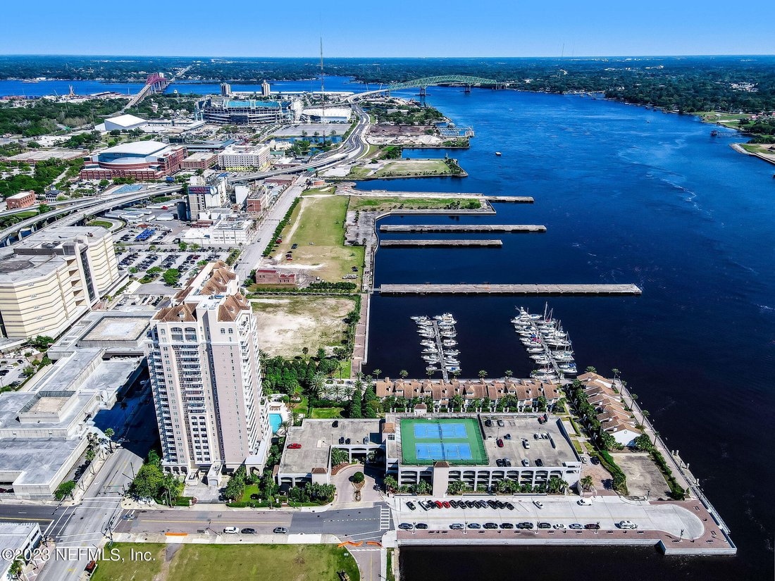 Condo in Jacksonville, Florida, United States 3 - 19048328