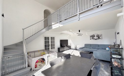 House in Cessy, Auvergne-Rhône-Alpes, France 1