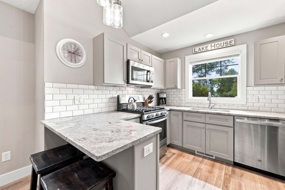 Condo in Garfield Township, Michigan, United States 5 - 19046611