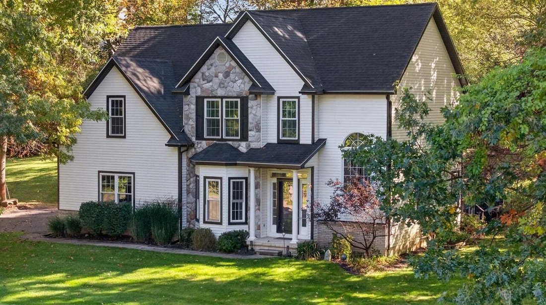 House in Howell, Michigan, United States 3 - 19046565