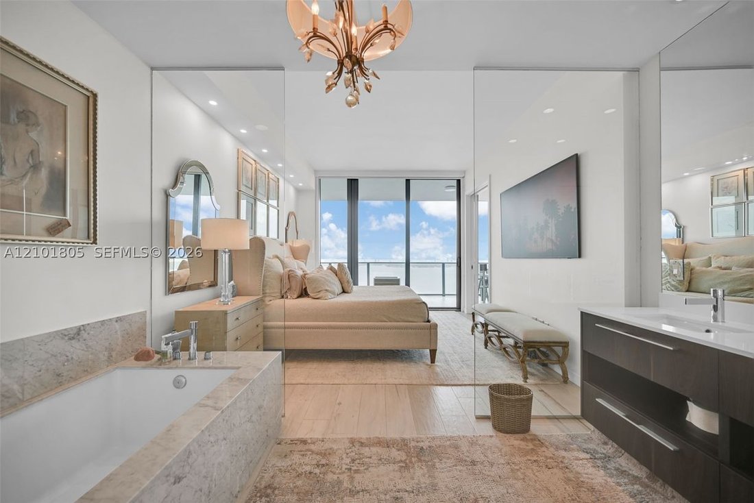 Condominio a Miami, Florida, Stati Uniti 1 - 19045282