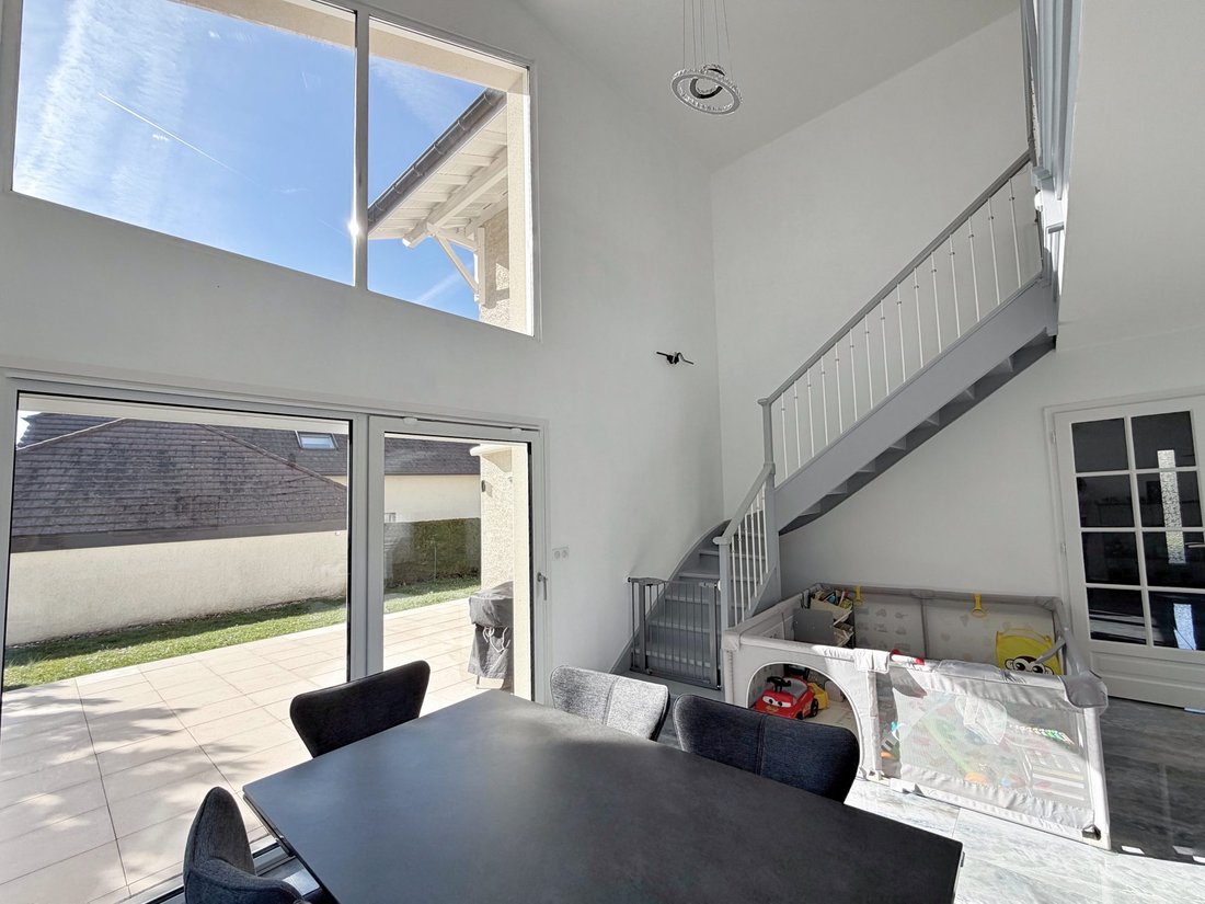 Casa a Cessy, Auvergne-Rodano-Alpi, Francia 4 - 19048022