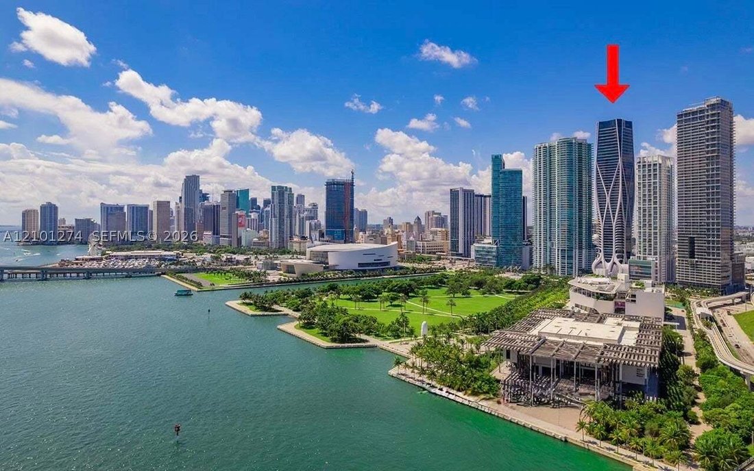 Condo in Miami, Florida, United States 1 - 19046032