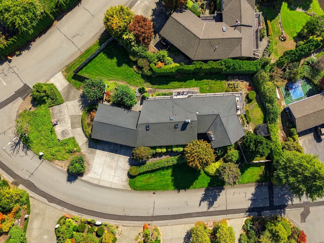 House in Bellevue, Washington, United States 1 - 19045071
