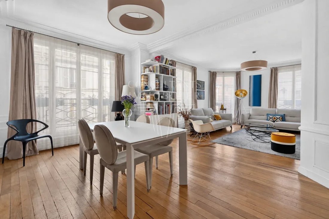 Appartamento a Legendre-Lévis, Paris 17e Arrondissement, Parigi 1 - 19046912