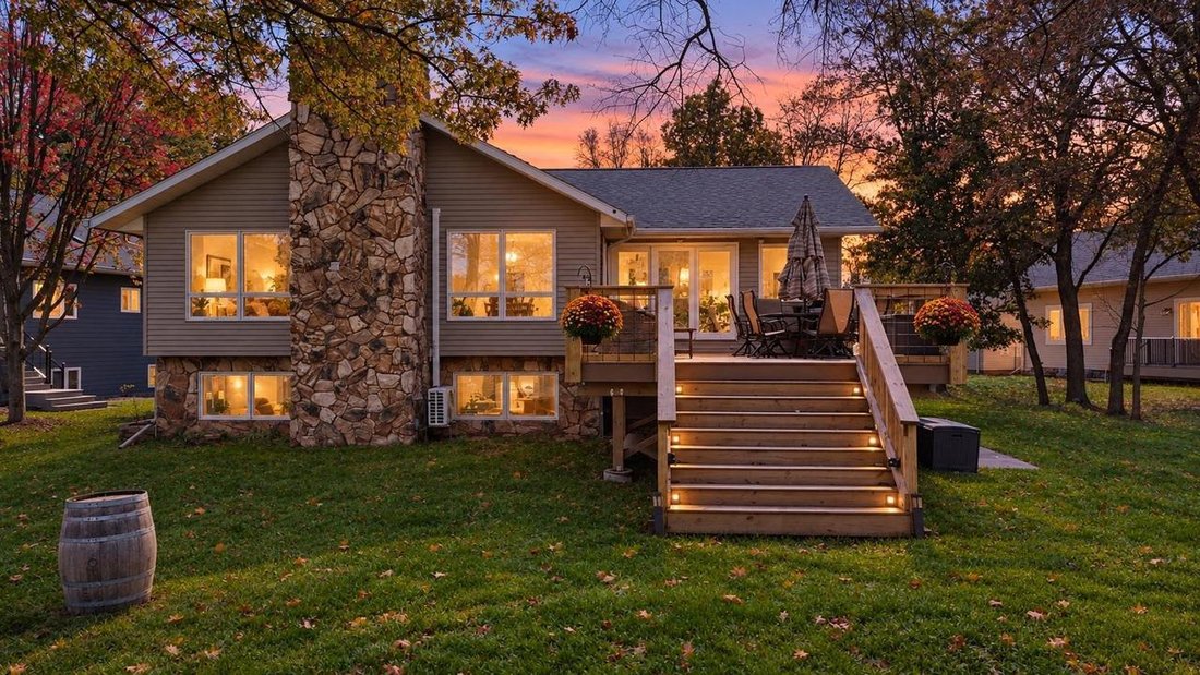 House in Nekoosa, Wisconsin, United States 1 - 19045513