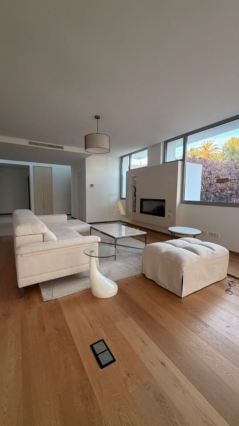 Villa in Sierra Blanca, Marbella, Spanien 4 - 19047299