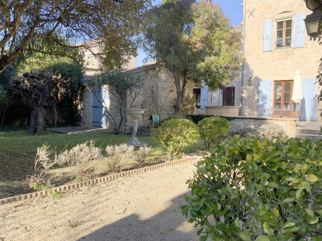 Maison à Uzès, Occitanie, France 3 - 18976786