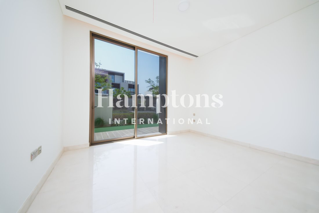 Villa in Hadaeq Sheikh Mohammed Bin Rashid, Dubai, United Arab Emirates 5 - 19048377