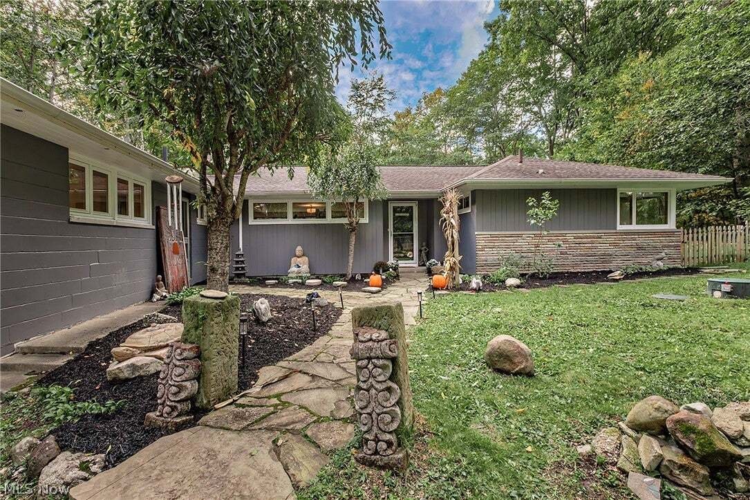 House in Novelty, Ohio, United States 3 - 19045884