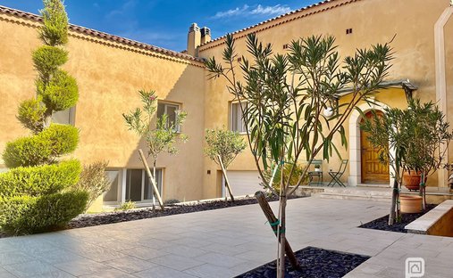 Villa in Quartiers Nord-Les Chaumianes-Le Thor, Sisteron, France 1