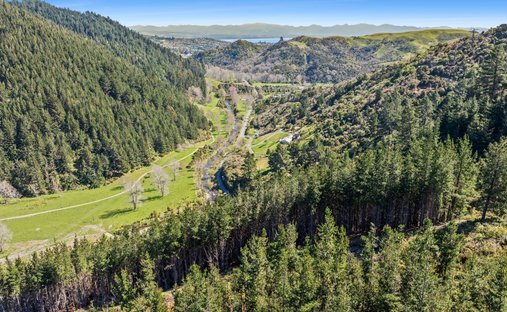 Land in Nelson, Nelson, Neuseeland 1