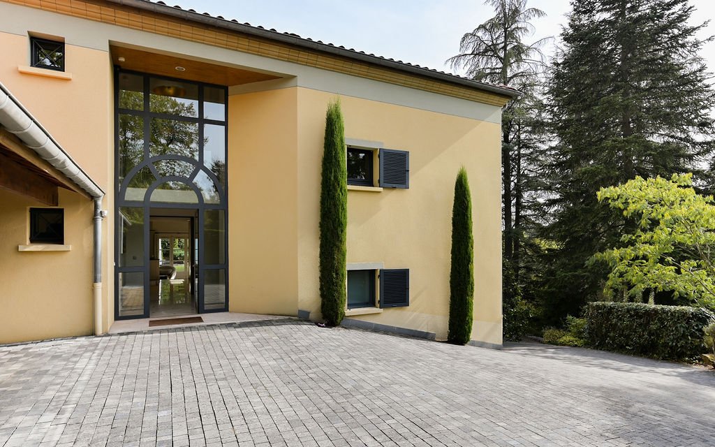 Villa a Charbonnières-les-Bains, Auvergne-Rodano-Alpi, Francia 2 - 19047655